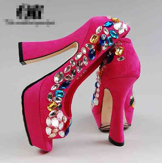 選購婚鞋有哪些講究咧？阿編來告訴你  第1張