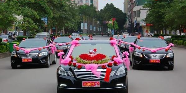 婚車應(yīng)該如何裝飾