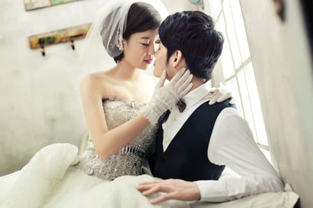 短發(fā)新娘如何巧妙設(shè)計(jì)發(fā)型