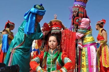 辦一場具有民族風情的婚禮！草原婚禮習俗及特色