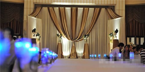 西式婚禮現(xiàn)場布置技巧 打造難忘西式婚禮 第1張