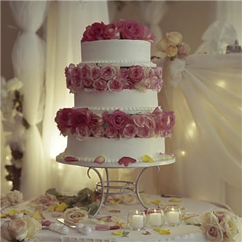 新人定制婚禮蛋糕要注意的事項 如何定制婚禮蛋糕 第1張