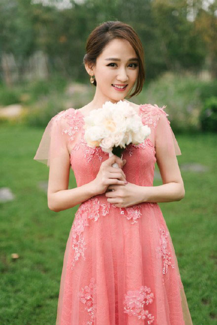是不是塑料姐妹情，從她給你選伴娘服就看出來了！  第16張
