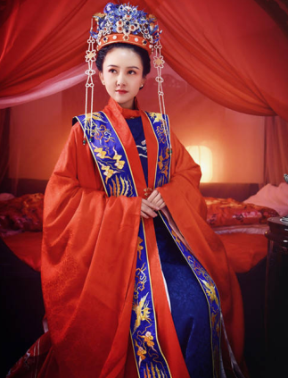 世界各國傳統(tǒng)婚禮服飾盤點(diǎn)！最驚艷的還是那一抹中國紅！  第13張