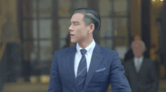 婚禮上新郎應該穿什么樣的西裝，才能看起來不像房產中介？  第1張