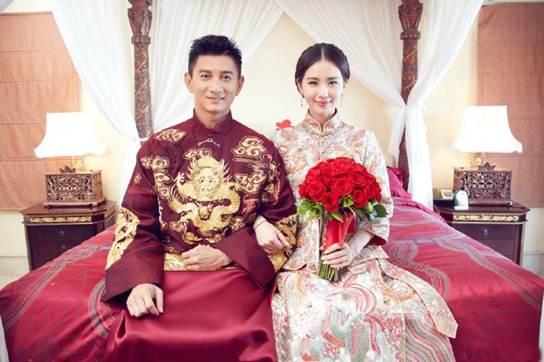 婚禮上新娘三套禮服是“標配”，那么新郎應該準備幾套禮服呢？  第5張