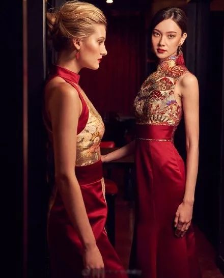 敬酒服應該怎么選，才不會看起來像酒店服務員？  第3張