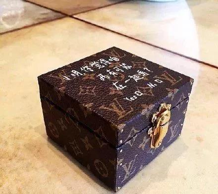 賭王之子求婚名模奚夢瑤，求婚現(xiàn)場細(xì)節(jié)曝光！  第6張