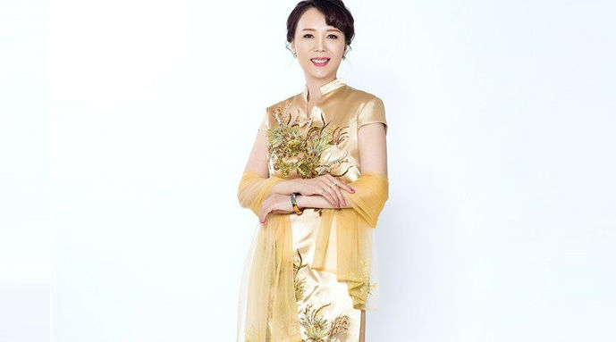 婚禮上媽媽裝 如何搭配端莊又得體  第3張