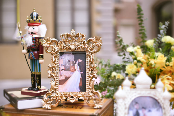 婚紗照在婚禮上有哪些用途？手把手教你用婚紗照布置婚禮  第7張