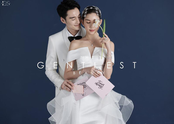 烏魯木齊婚紗攝影哪家好?烏魯木齊婚紗攝影人均消費(fèi)是多少? 第1張