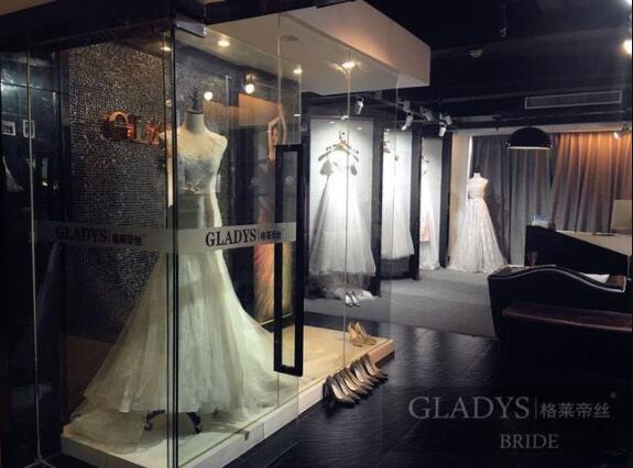 重慶婚紗禮服哪家好?重慶婚紗禮服人均消費是多少  第2張