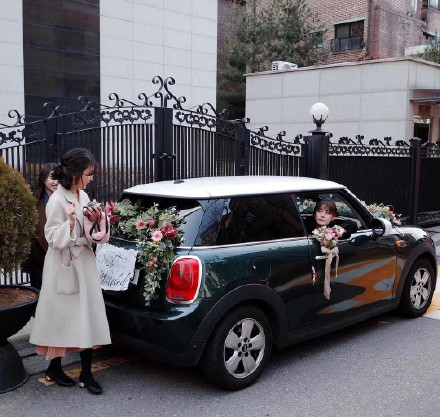  2020婚車裝飾圖片大全提前看 最新流行婚車裝飾風格推薦  第4張