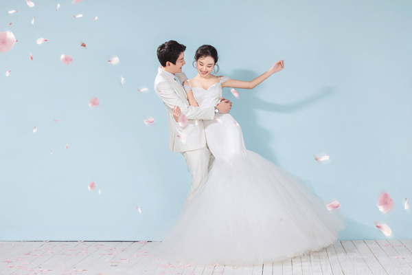 龍攝影婚紗攝影怎么樣？龍攝影婚紗攝影品牌介紹