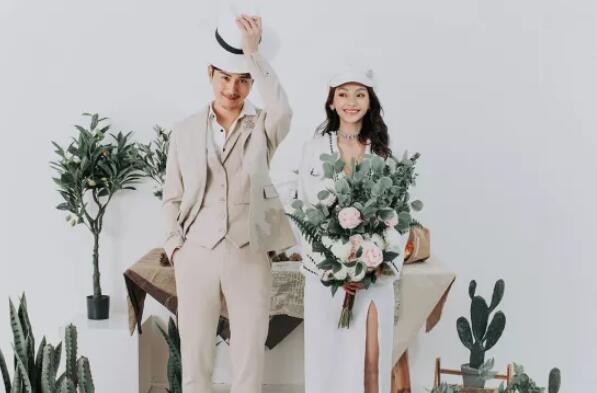 90后臻愛(ài)婚紗照風(fēng)格 每一款都好喜歡！  第3張