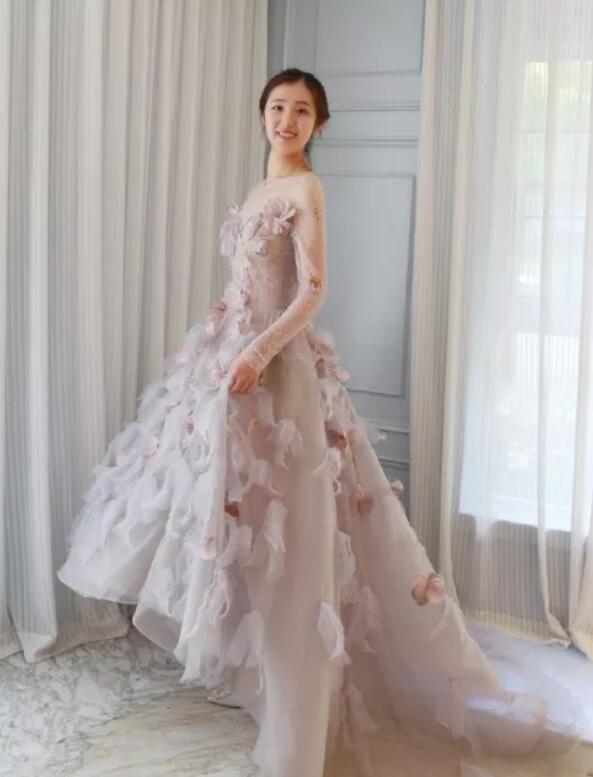 2020最新婚紗禮服色系推薦 99％的人會喜歡這些婚紗！  第13張