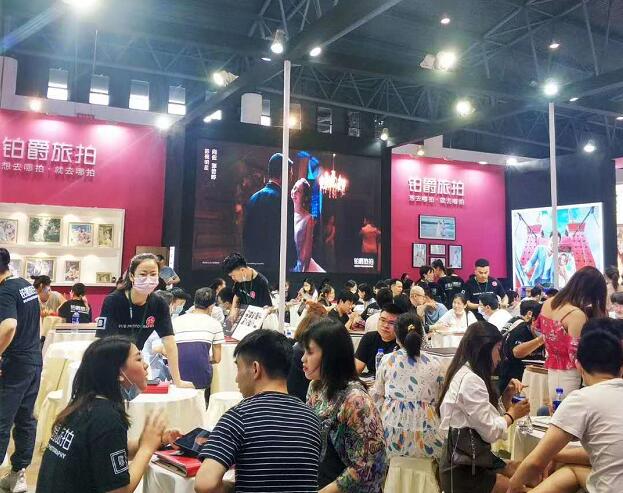 7萬人逛成都婚博會,成交額三3億多!婚嫁行業迎來“真爆發”  第6張