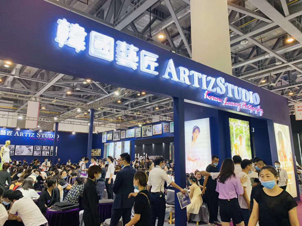 昨日全球超大結婚展中國婚博會【杭州站】圓滿落幕！總成交額3.94億！婚嫁行業(yè)迎來“真爆發(fā)”  第3張