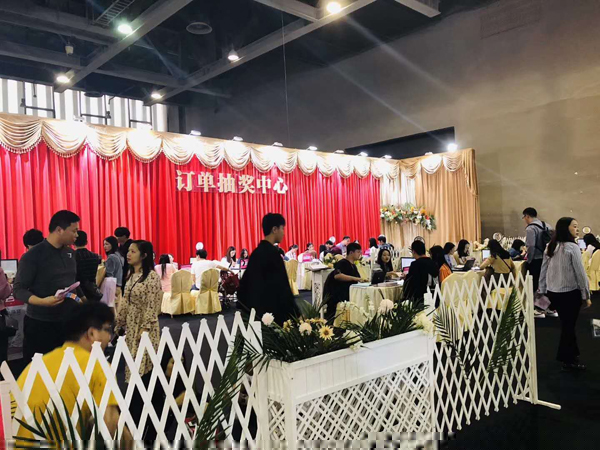 【廣州婚博會開展倒計時】8月8-9日 琶洲·保利世貿博覽館盛大開展啦！戳我-免費領取1張情侶門票  第5張