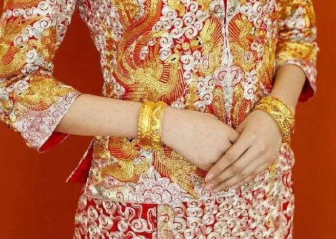 結(jié)婚買首飾原來有這么多學(xué)問？三金五金、鉆戒、對戒“一文打盡”！  第1張