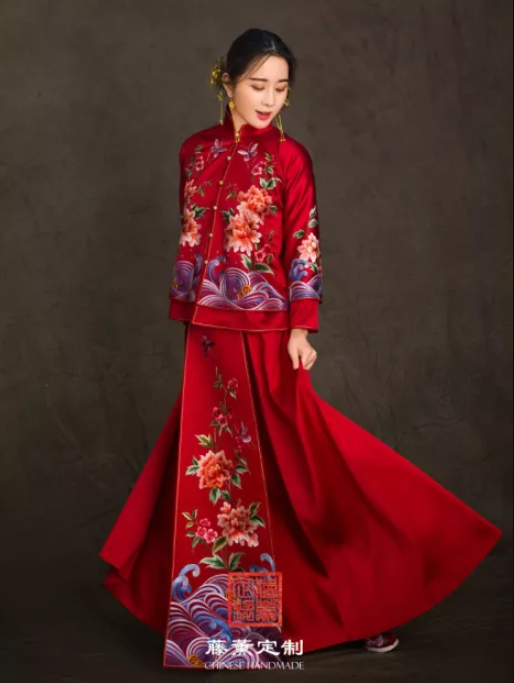 龍鳳褂、秀禾服、馬來褂傻傻分不清楚，中式禮服怎么選？看這篇就夠！  第12張