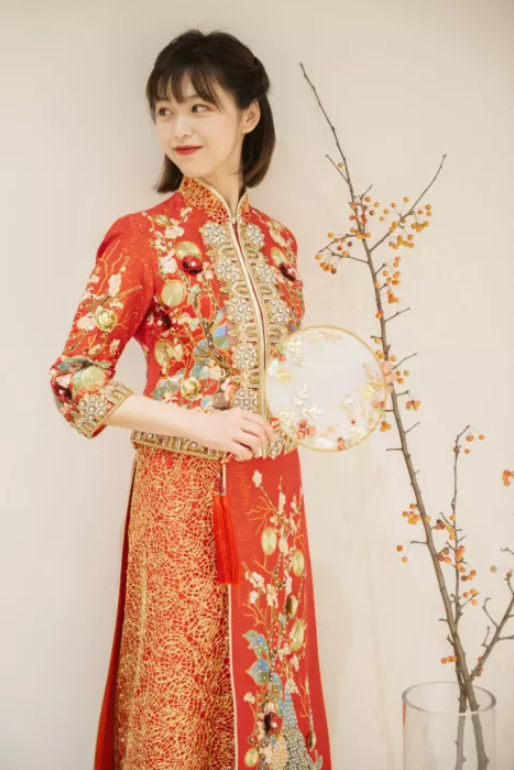 龍鳳褂、秀禾服、馬來褂傻傻分不清楚，中式禮服怎么選？看這篇就夠！  第17張
