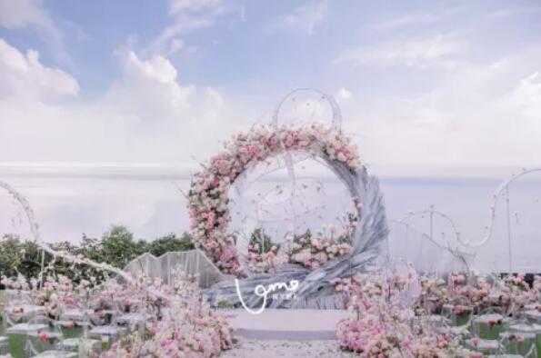 婚禮就是要“出色”！圖解2021春夏婚禮配色靈感！  第3張
