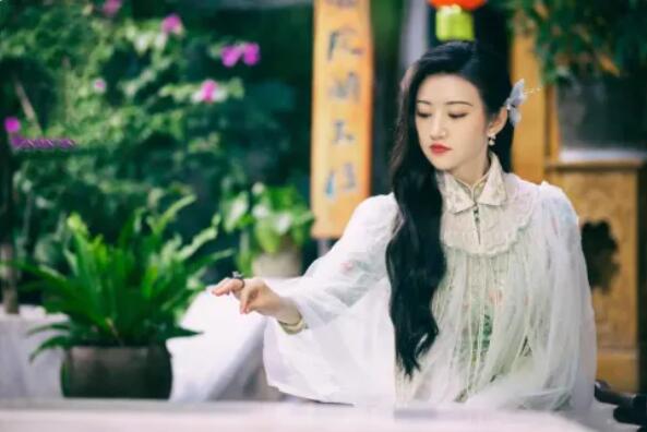 婚禮上的這些“司藤”風禮服，讓你秒變國風美人！  第7張