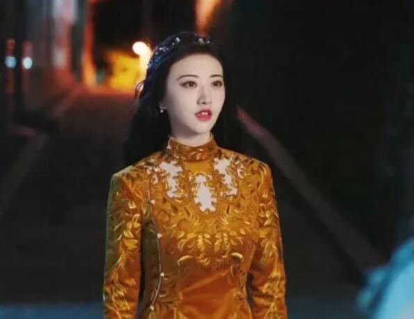 婚禮上的這些“司藤”風禮服，讓你秒變國風美人！  第12張