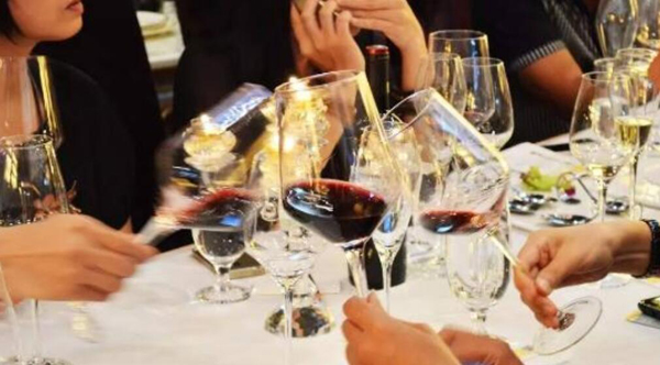 開場敬酒的話術有哪些?簡單又大氣的敬酒話