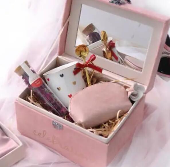 她準備的伴手禮，讓人眼前一亮舍不得拆？  第12張